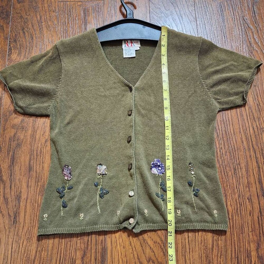 Cottage Core short sleeved embellished cardigan - Picture 7 of 7
